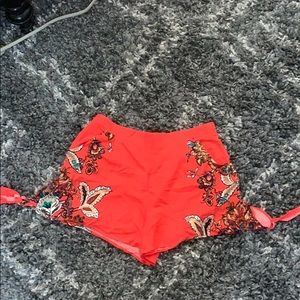 Sky and sparrow boho flowy shorts